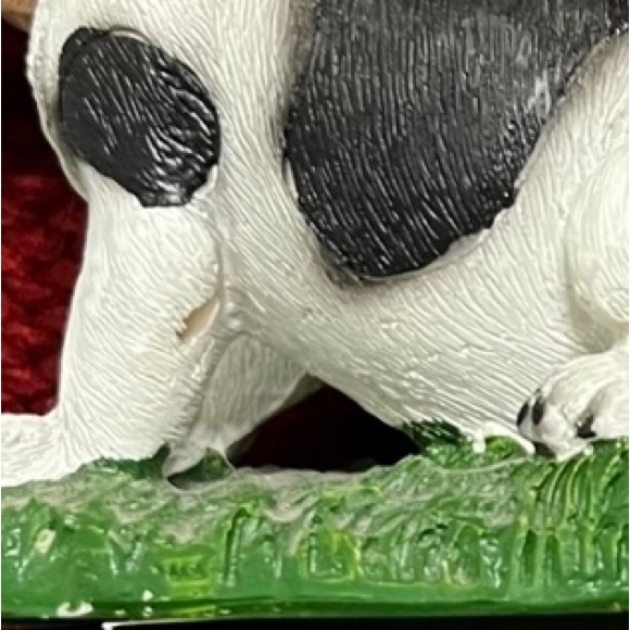 Beagle Bundle Ornament in Santa Hat and Figurine in grass. - Picture 3 of 6